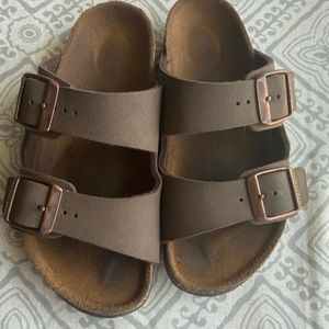 Birkenstock’s KIDS size 29